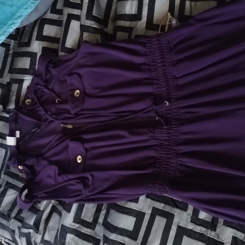 Eggplant med Jumpsuit.